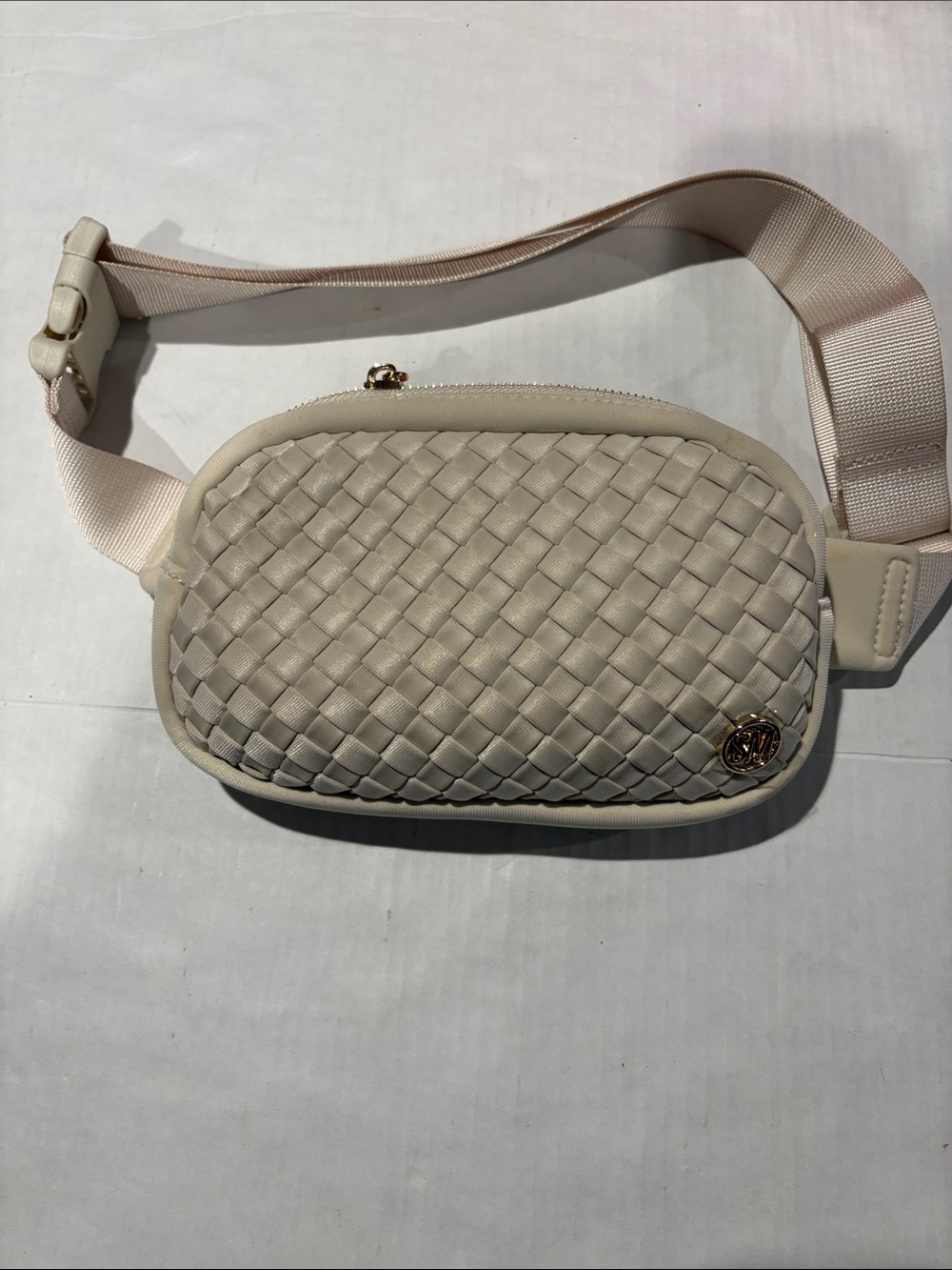 Steve Madden Woven Belt Bag in Cream - Women Bags